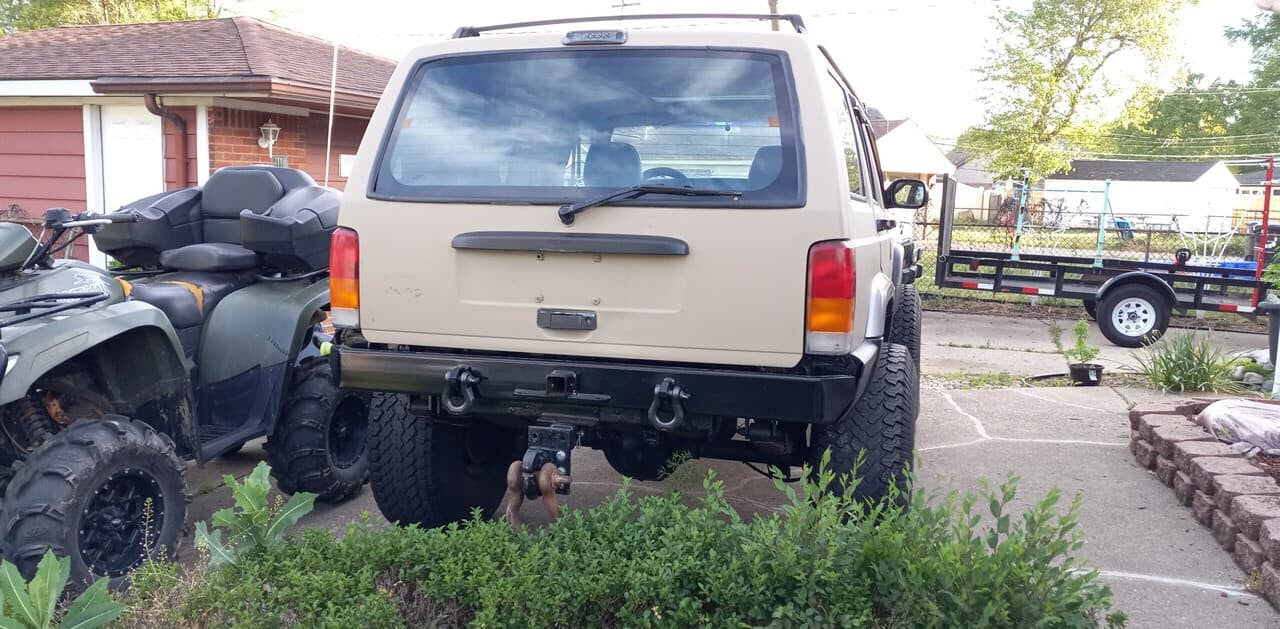 XJ Cherokee Rear Bumper with D-Ring Tabs, Receiver Hitch, Tie-Ins, Hardware!