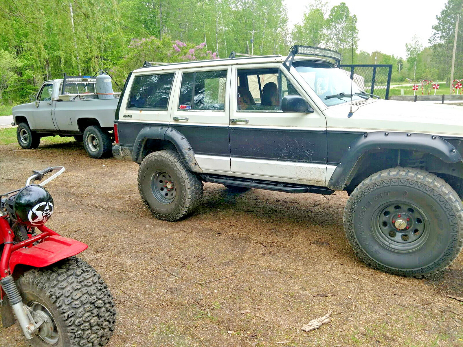 Cherokee XJ Rocker Guards with Tube Step, Rock Rails, Sliders, Armor, Nerf Bars