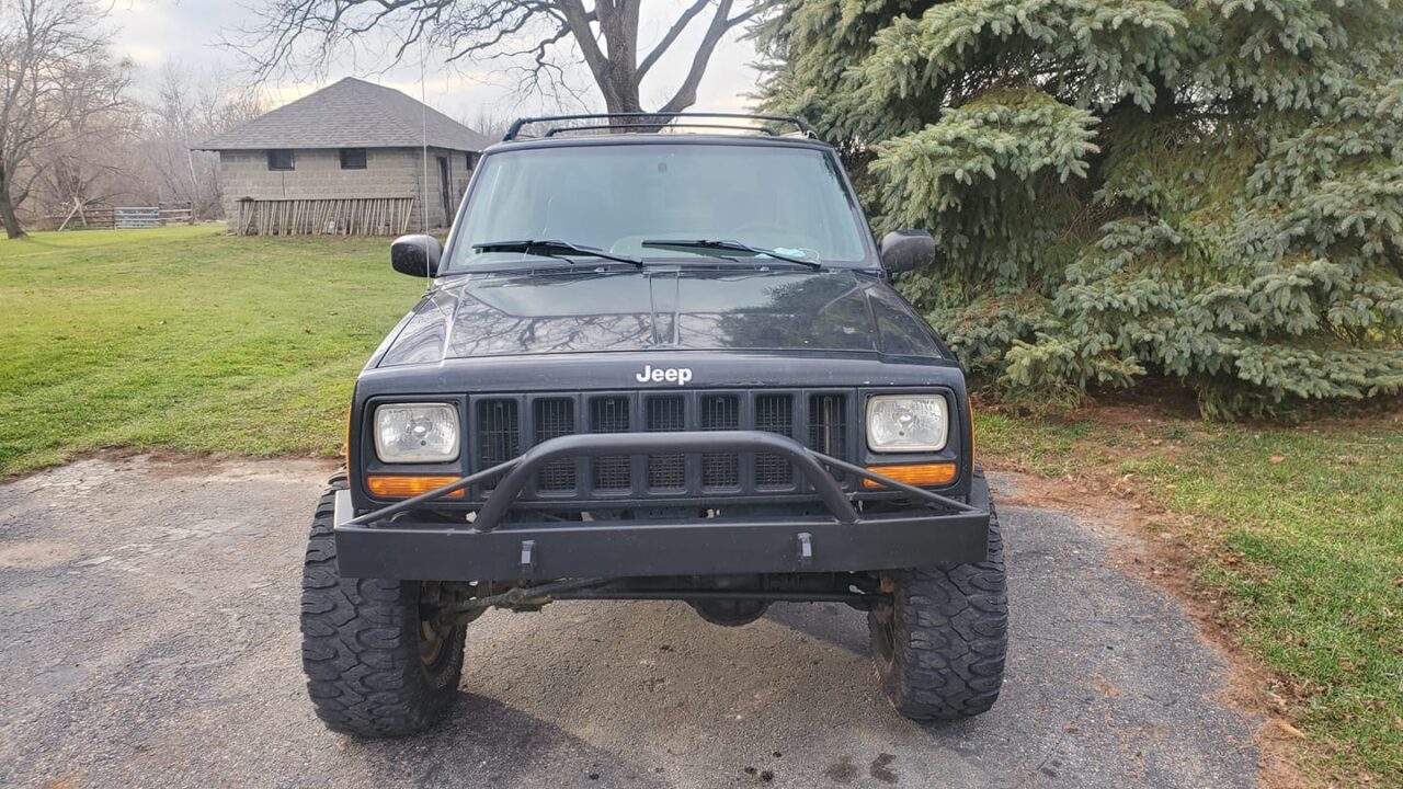 XJ Cherokee / MJ Comanche Front Bumper » Uphill MFG